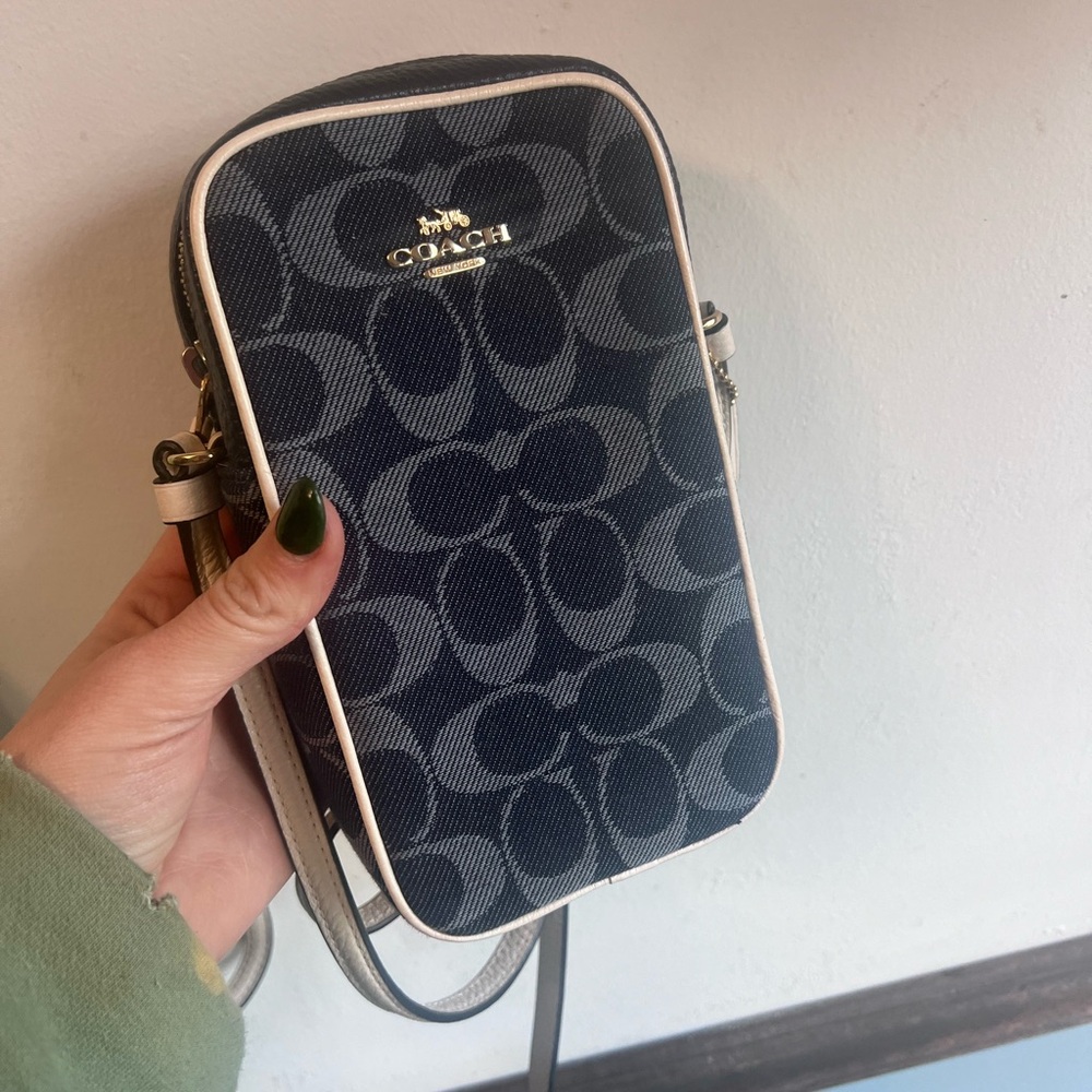 Coach North/South Crossbody In Signature Jacquard denim style - Picture 5 of 14